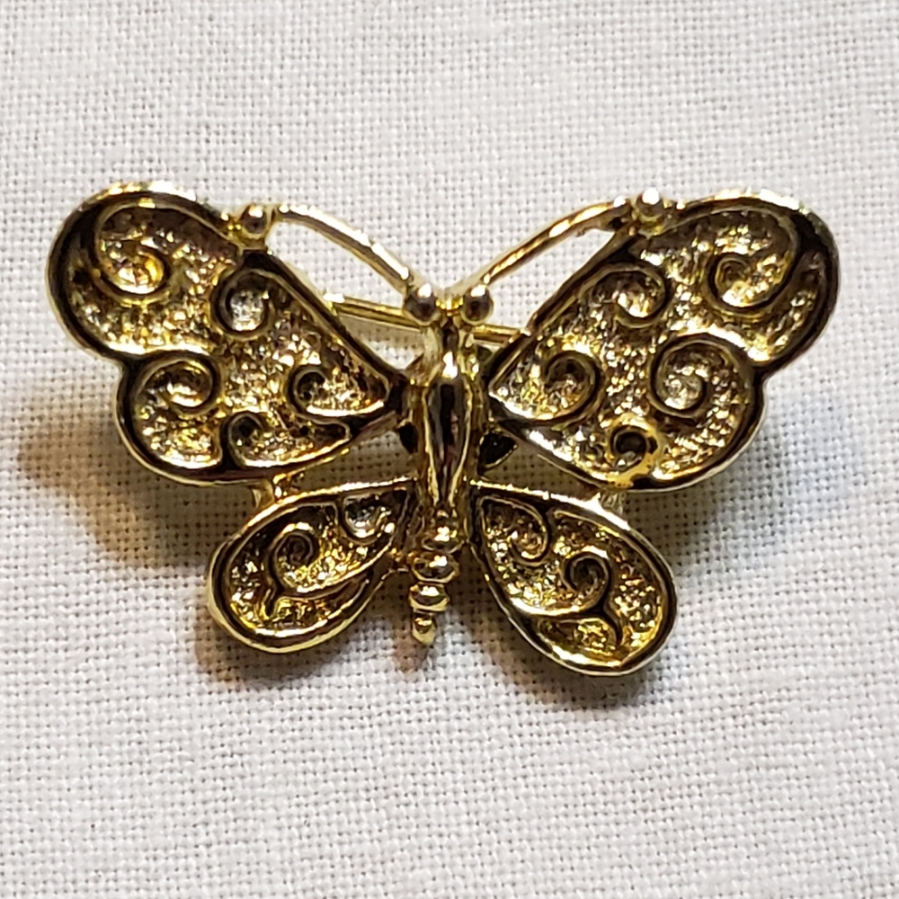 Vintage And Elegant Goldtone Butterfly Brooch By Gerry's